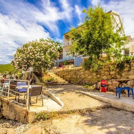 Viktor * Selca kod Bogomolja