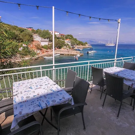 Viktor Apartmán Selca kod Bogomolja