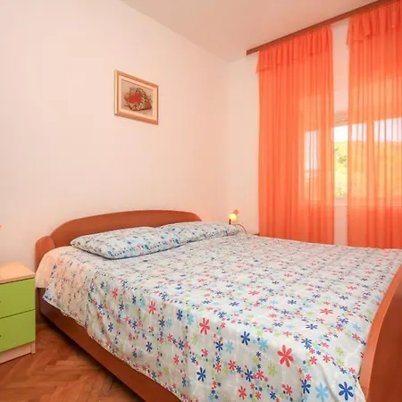 Viktor Apartament